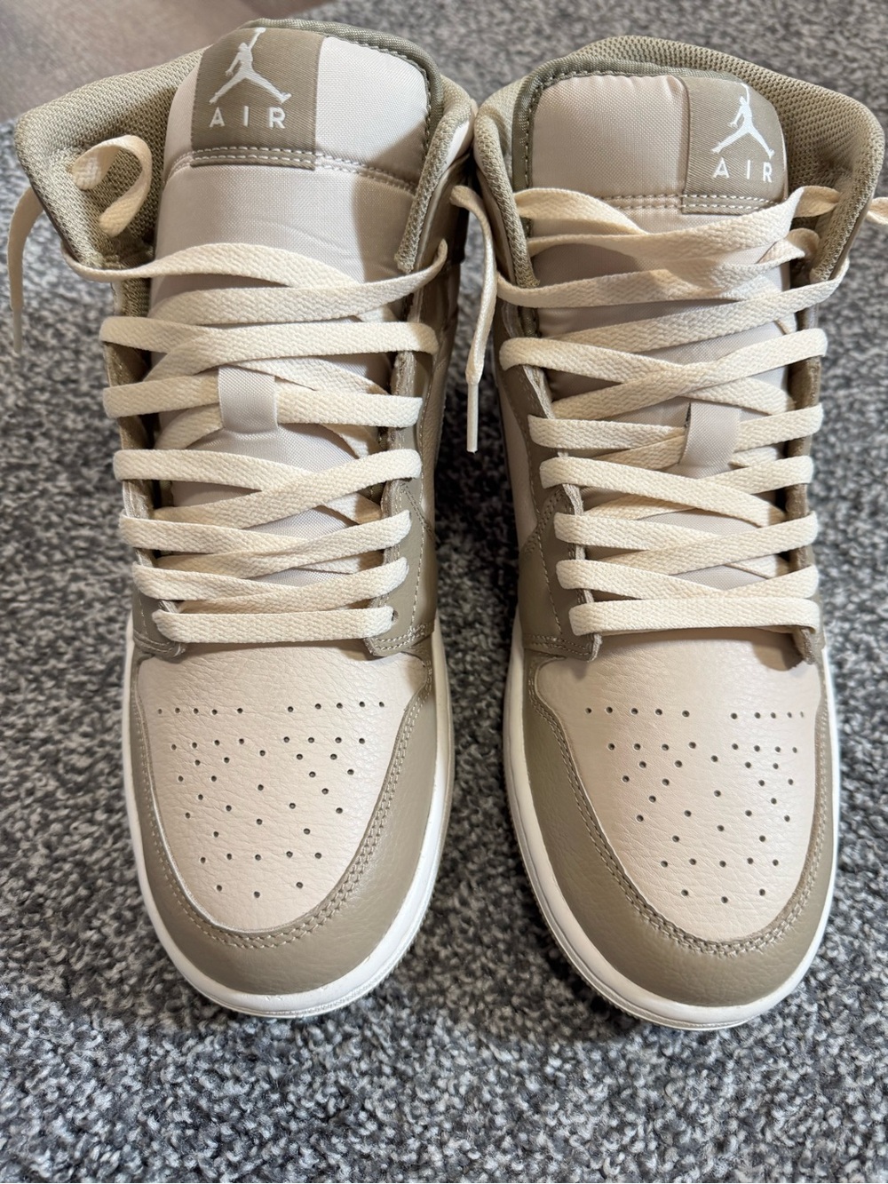 Jordan Men's 1 Mid Legend LT Brown/Khaki-Phantom size 10.5